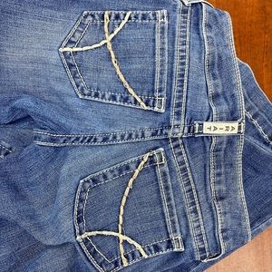 Girls Ariat jeans 8